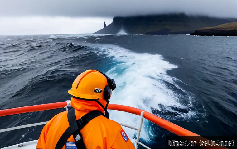 Home 17 아이슬란드 해양 사고 사례 - Photorealistic Icelandic maritime rescue scene, a small fishing vessel listing in rough North Atlant...